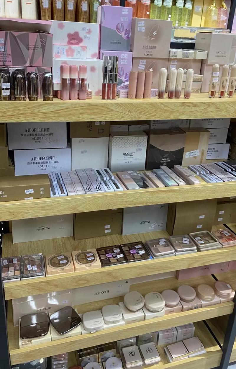 《嘉華日用品批發(fā)零售》——品質(zhì)生活，從這里開(kāi)啟